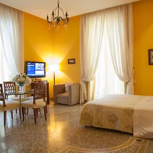 Orsini 46 2* Naples